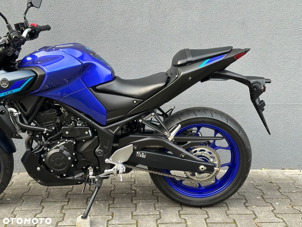 Yamaha MT - 8