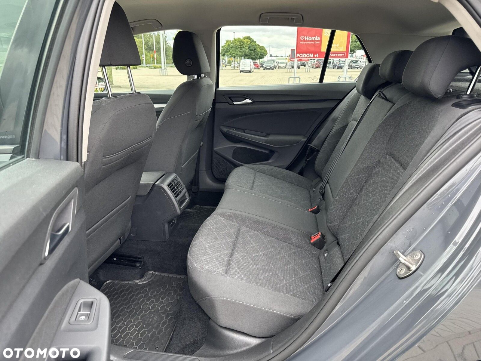 Volkswagen Golf VIII 1.5 TSI EVO Life - 11