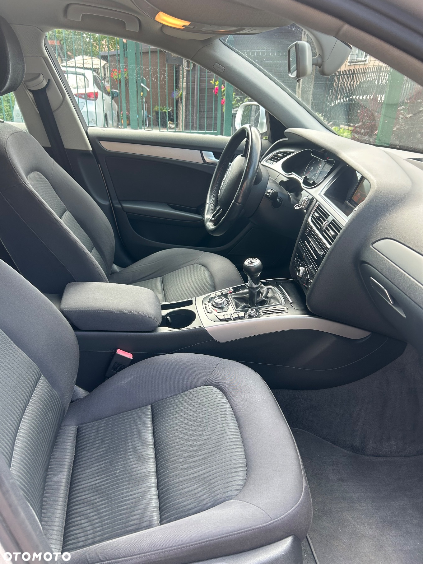 Audi A4 Avant 2.0 TDI - 12
