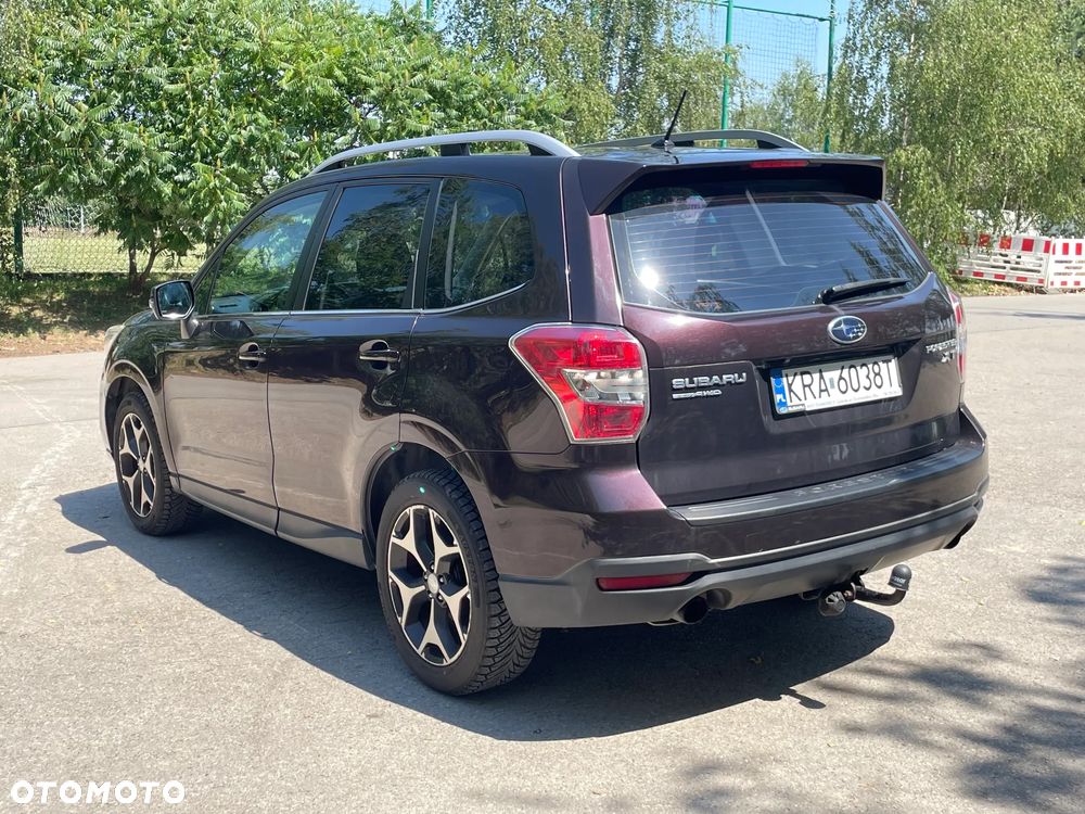 Subaru Forester 2.0XT Comfort Lineartronic - 3