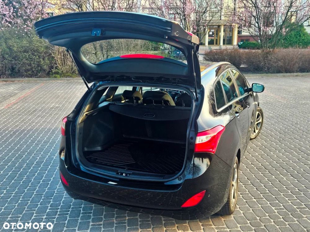 Hyundai i30 1.4 Select - 8