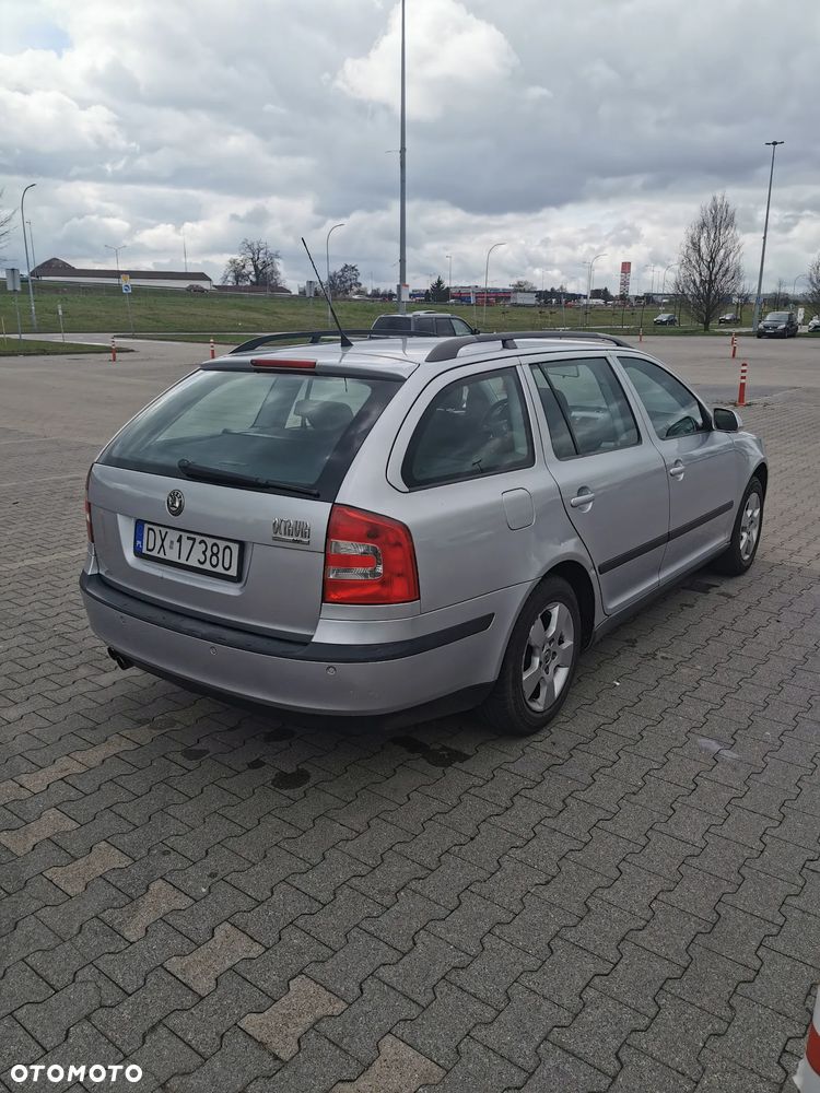 Skoda Octavia 1.6 Classic - 8