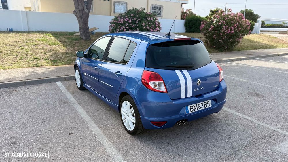 Renault Clio 1.6 16V 130 Gordini - 4