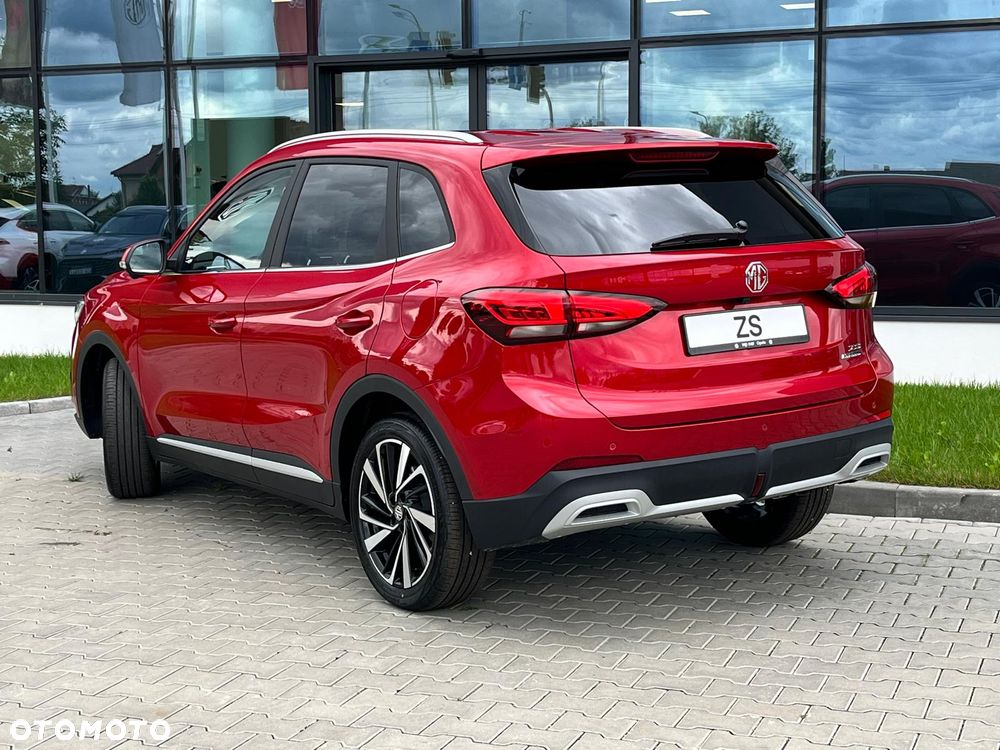 MG ZS 1.5 HEV+ Exclusive - 8
