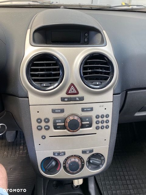 Opel Corsa 1.3 CDTI Essentia - 6