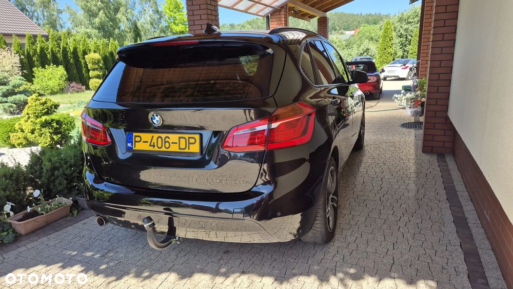 BMW Seria 2 218d Advantage - 12