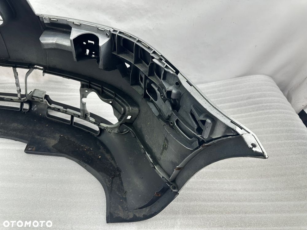 VW PASSAT B5 LIFT 00-05 ZDERZAK PRZEDNI PRZÓD KOLOR: SREBRNY  nr aukcji nz45 - 20