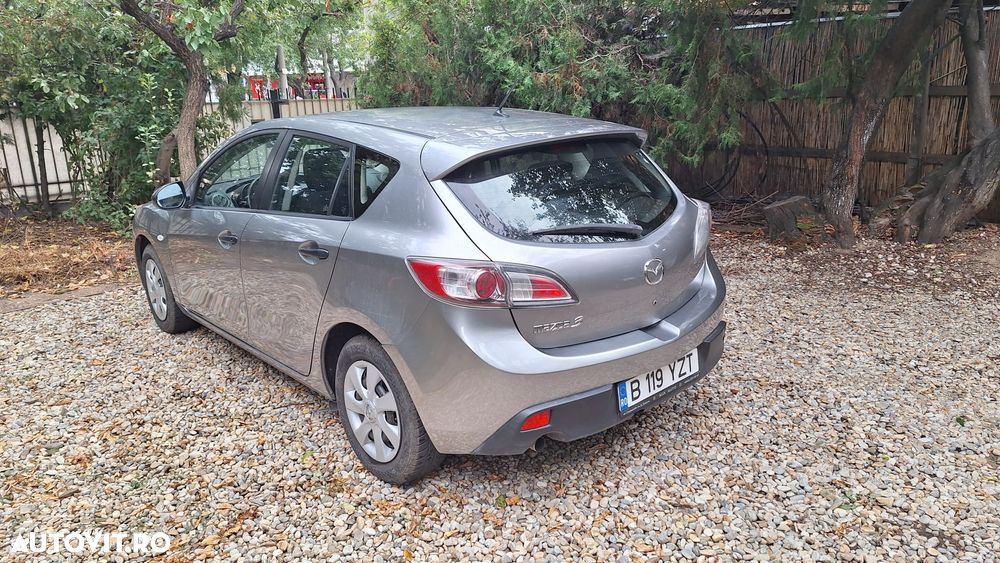 Mazda 3 - 4