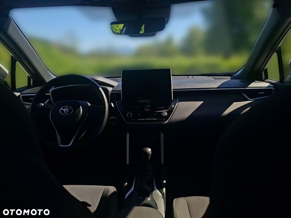 Toyota Corolla Cross - 14