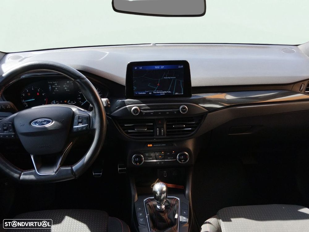 Ford Focus - 11