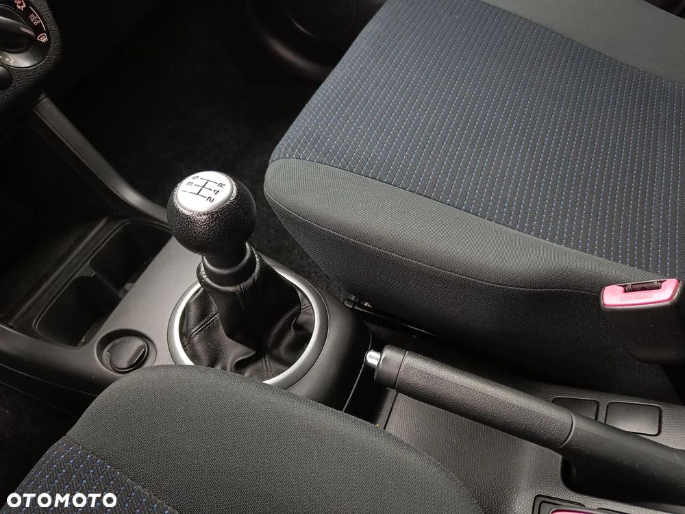 Suzuki Swift 1.3 Comfort - 38