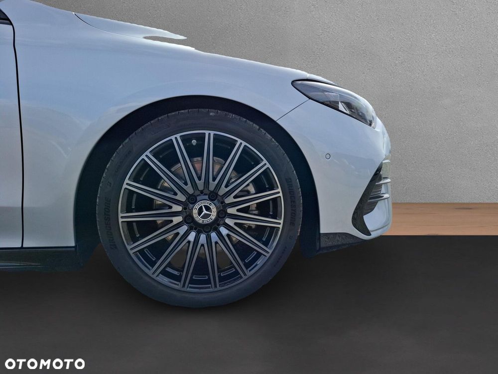Mercedes-Benz CLA 200 mHEV 8G-DCT - 16