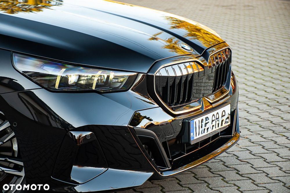 BMW Seria 5 520d mHEV - 9