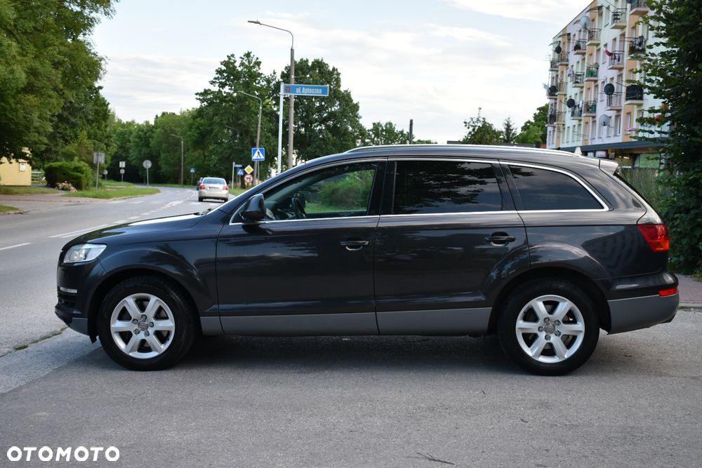 Audi Q7 - 2