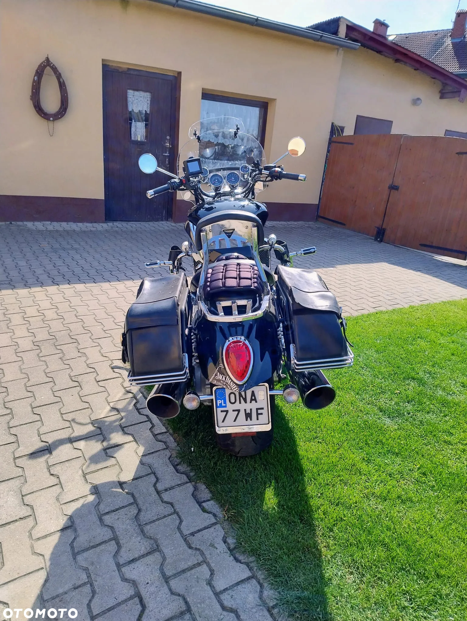 Triumph Rocket - 5
