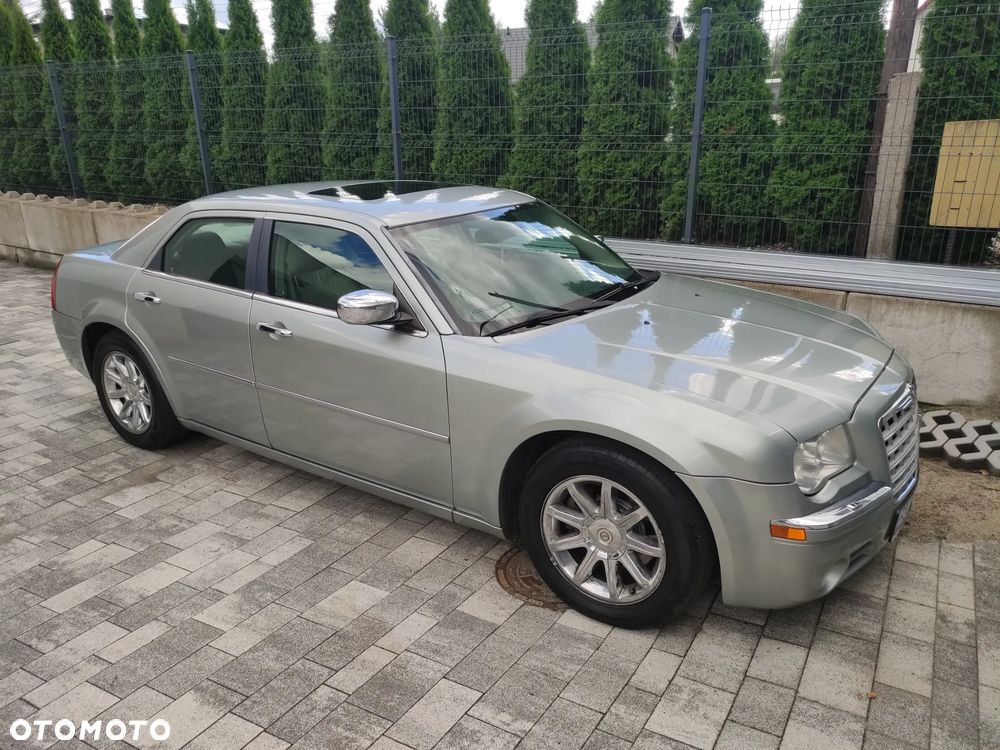 Chrysler 300C 2005 photo 3