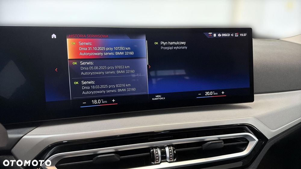 BMW Seria 3 318d mHEV - 32