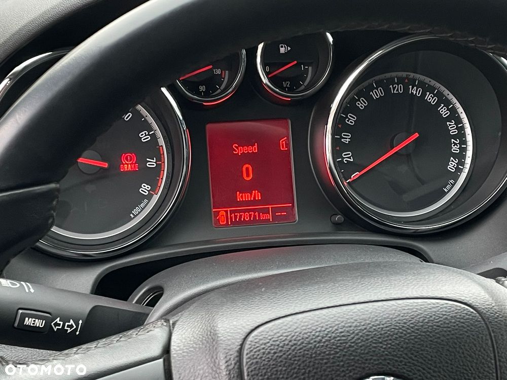 Opel Astra - 12