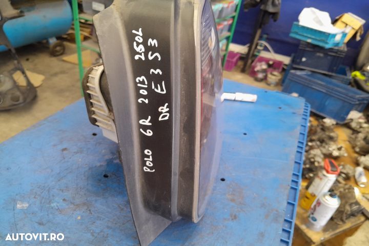 Lampa / Tripla stop dreapta pe aripa Volkswagen VW Polo 5 6R [2009 - - 1
