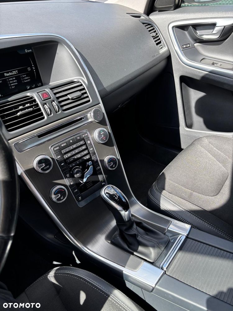 Volvo XC 60 D3 Momentum - 29