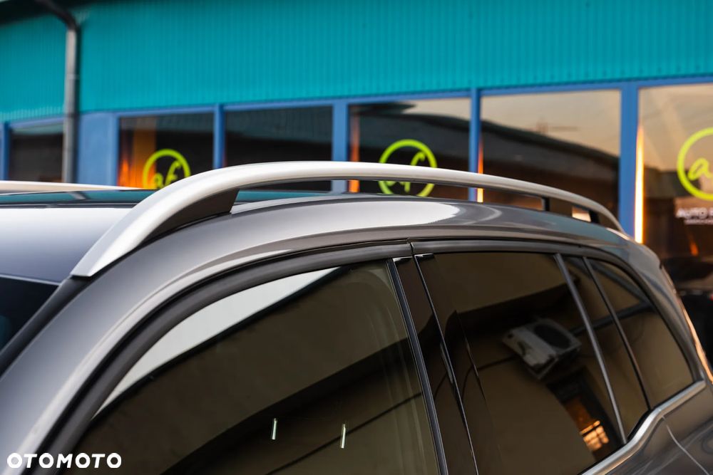 Mercedes-Benz GLB 200 Style 7G-DCT - 4