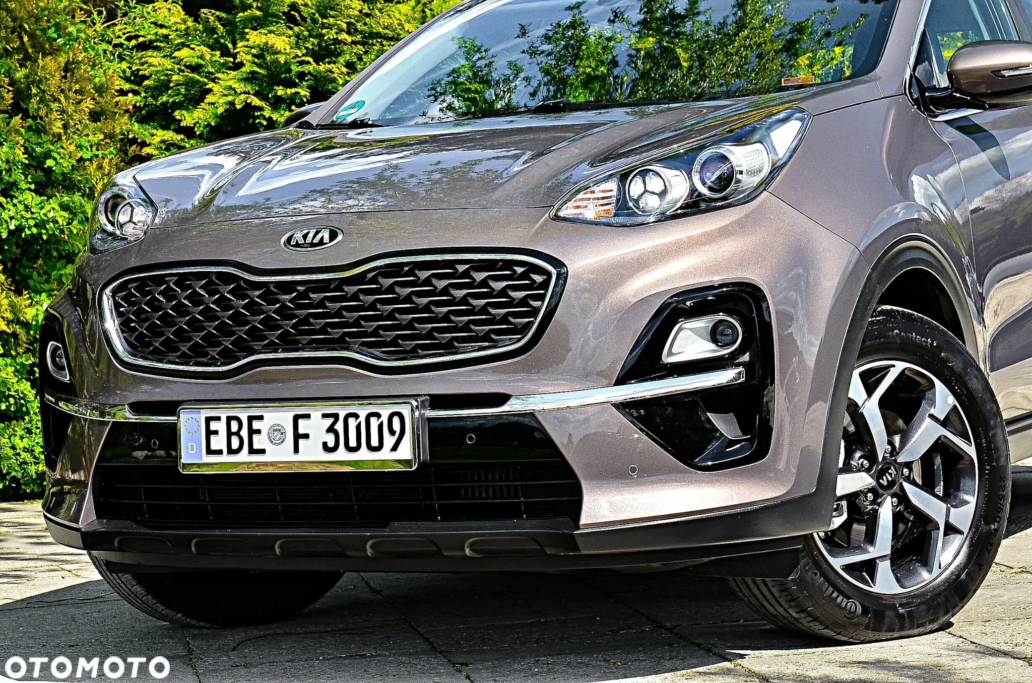 Kia Sportage 1.6 T-GDI AWD DCT PLATINUM - 11