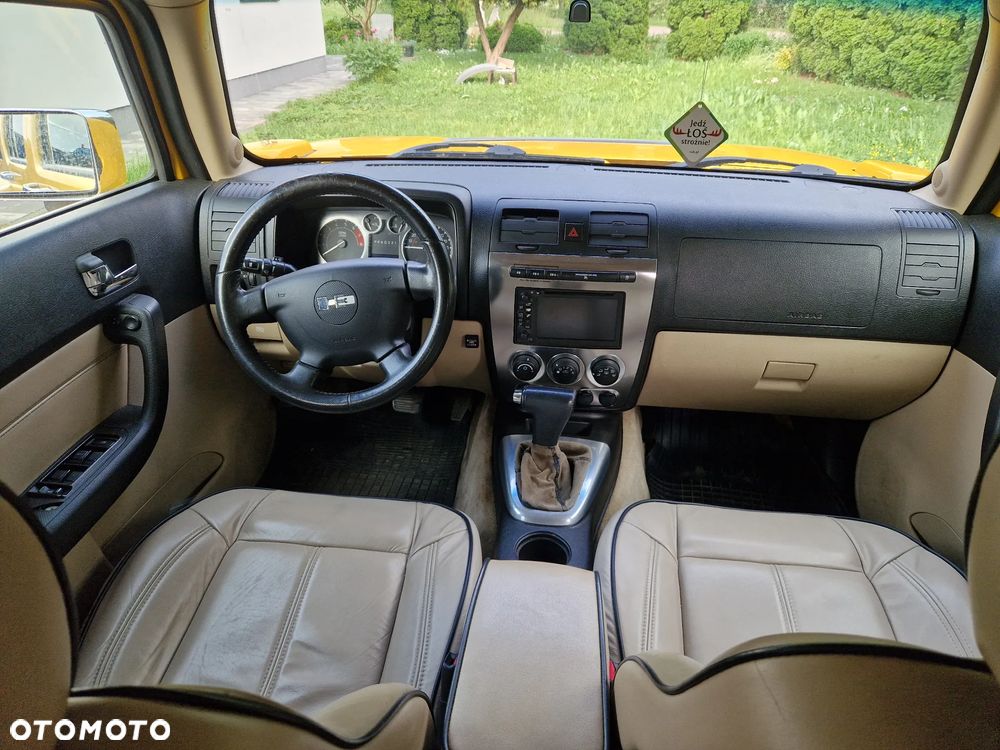 Hummer H3 - 12