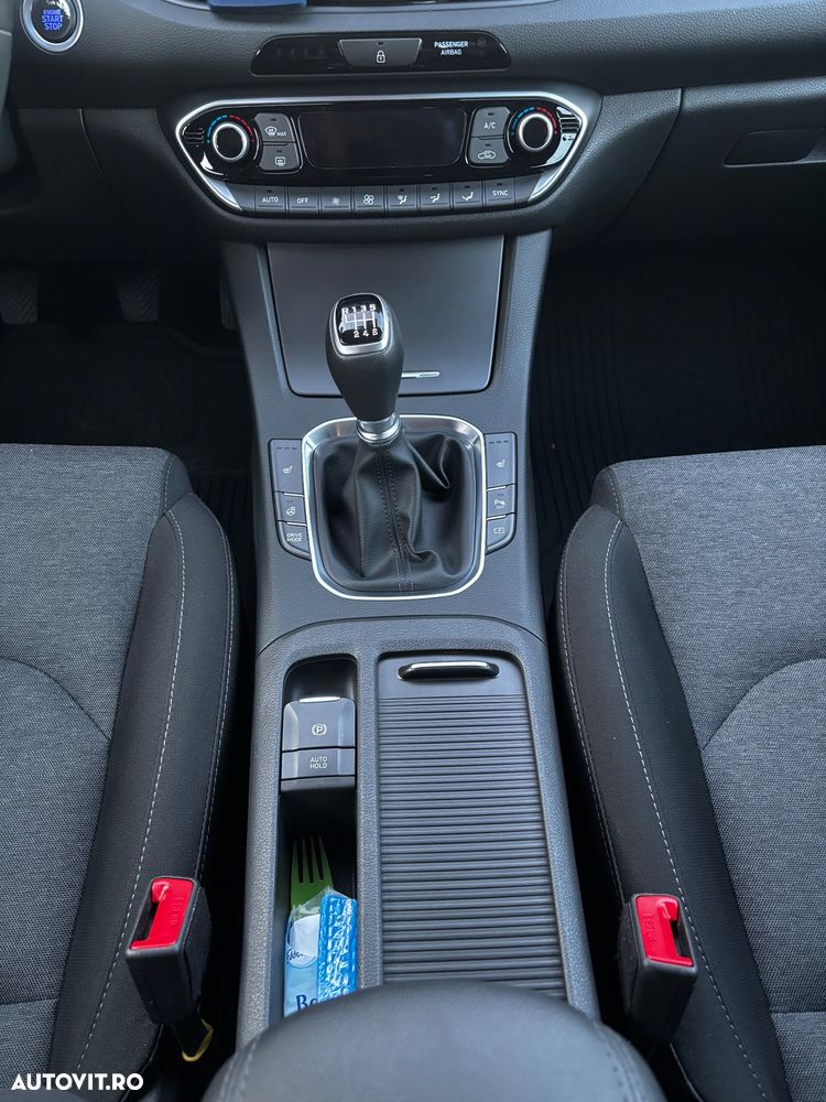 Hyundai i30 1.5 T-GDI MHEV 160CP Exclusive - 14