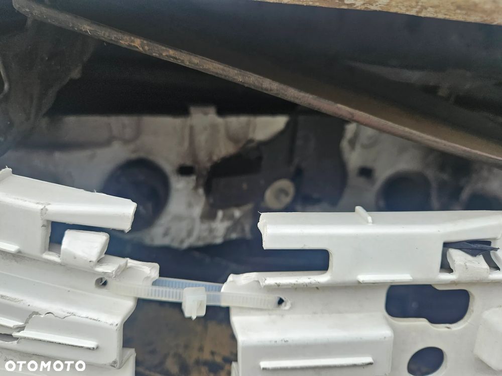 Ford Kuga 2.0 TDCi 4x4 SYNC - 24