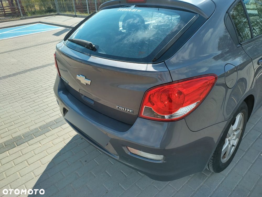 Chevrolet Cruze 1.6 LT - 6