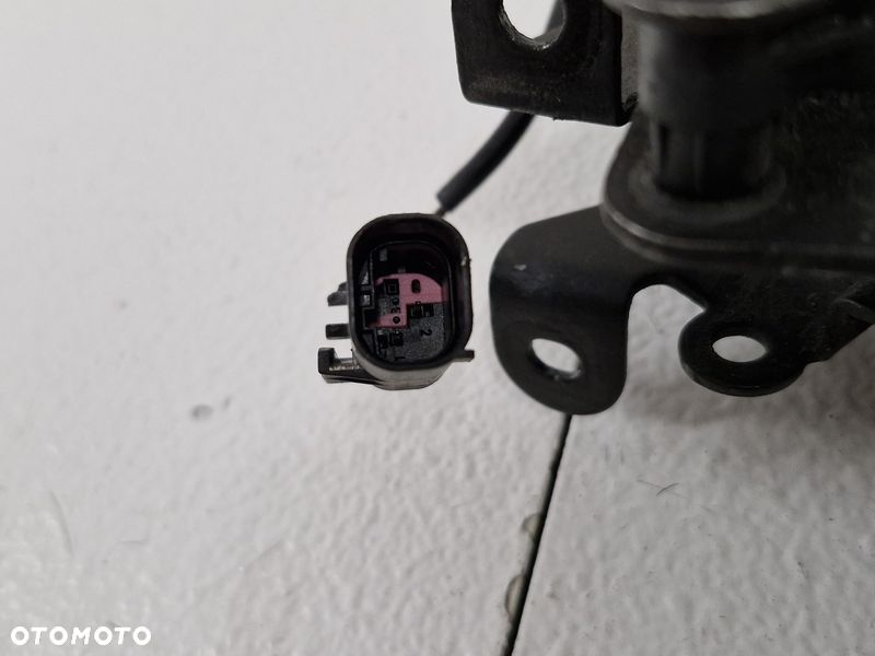 BMW F01 F02 ZAMEK MASKI LEWY CZUJNIK 2 PIN 7206453 - 4