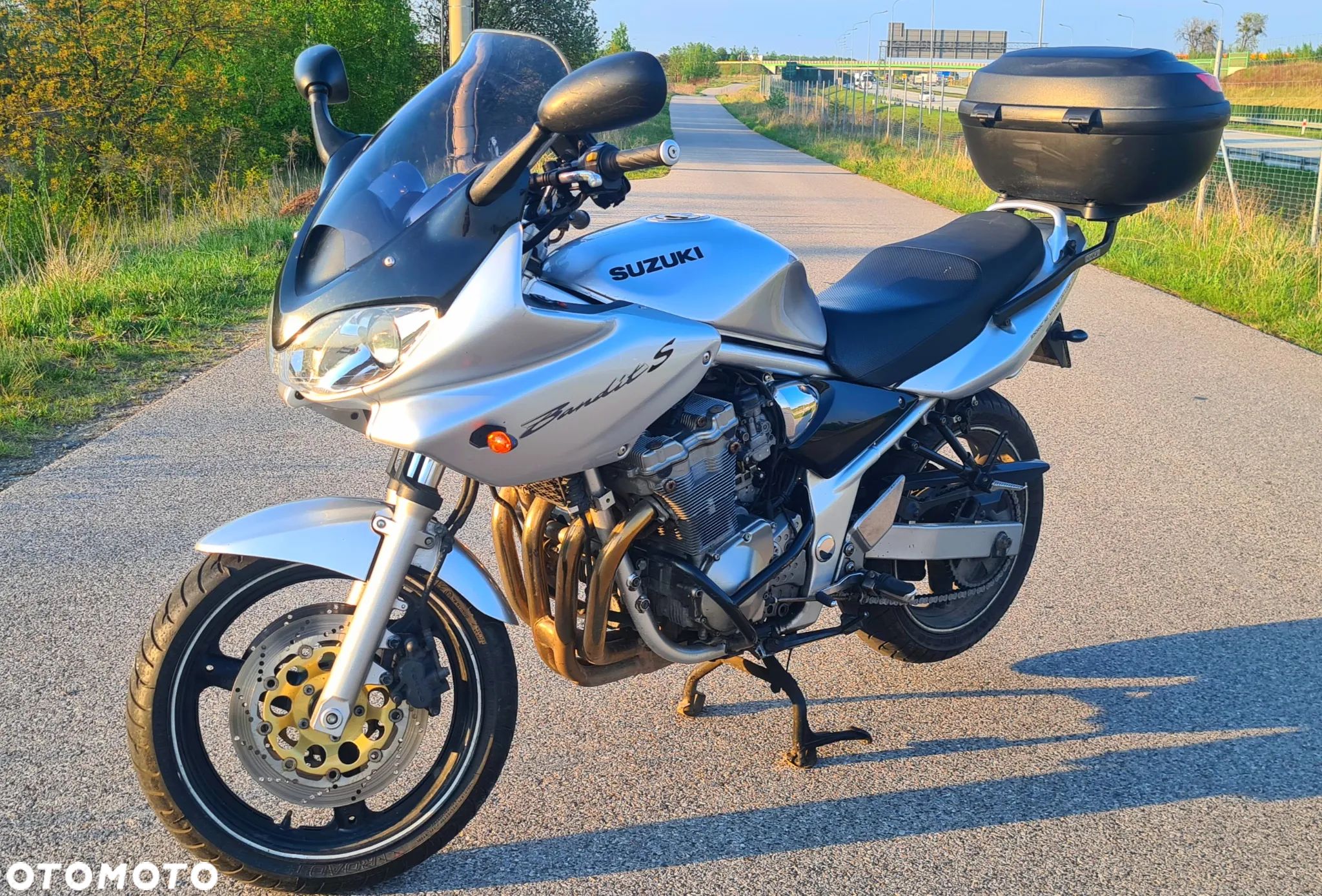 Suzuki Bandit - 1