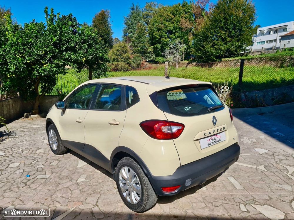 Renault Captur 0.9 TCE Expression - 24