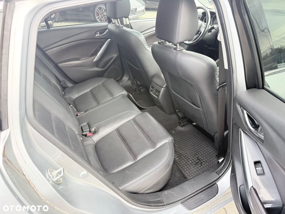 Mazda 6 - 9