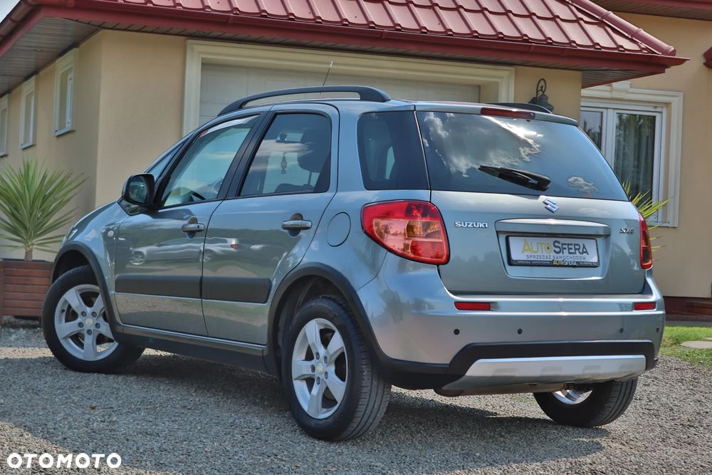 Suzuki SX4 1.6 Premium - 6