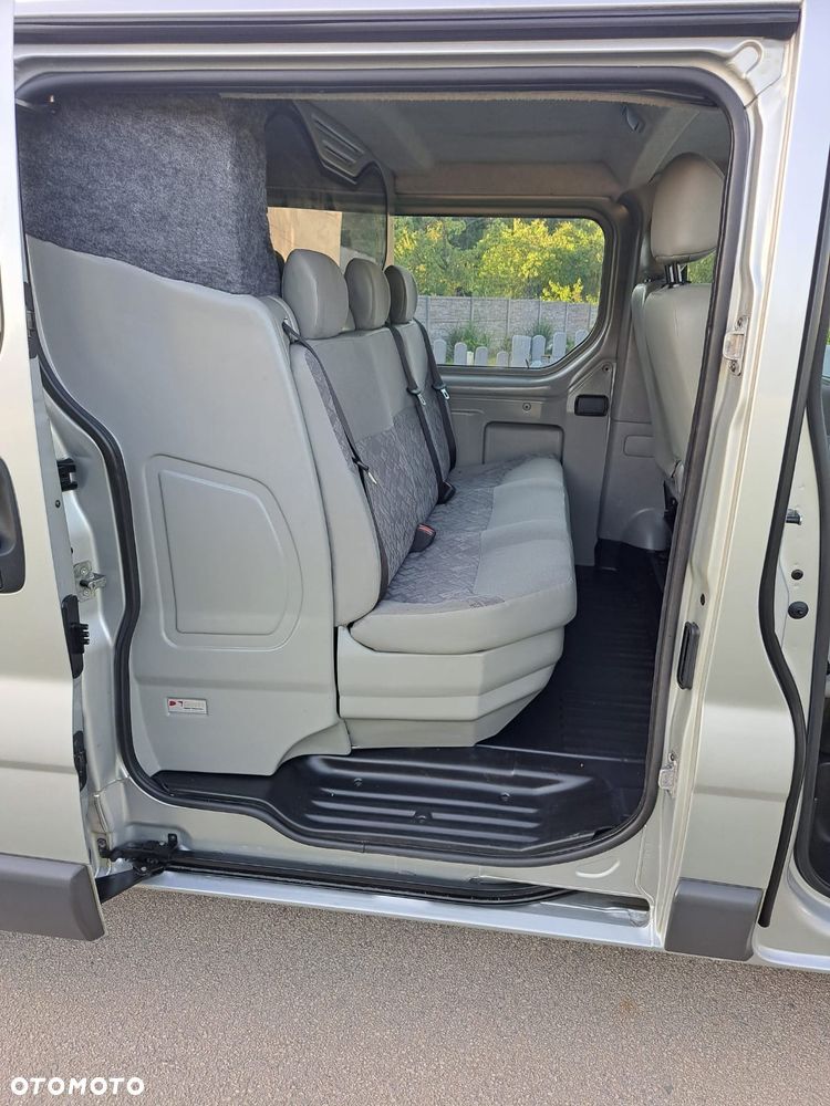 Opel Vivaro - 13