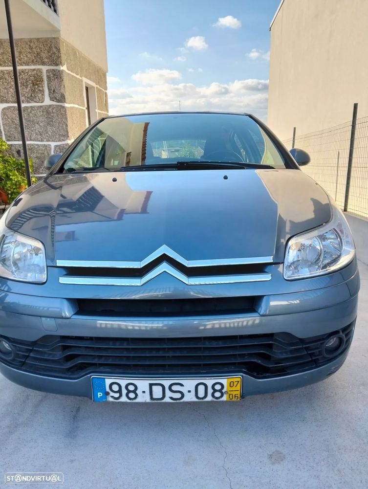 Citroën C4 1.4 16V VTR Pack - 1