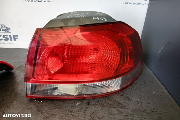 Lampa / Tripla stop dreapta pe aripa 5K0945258 5K0945258 Volkswagen V - 1