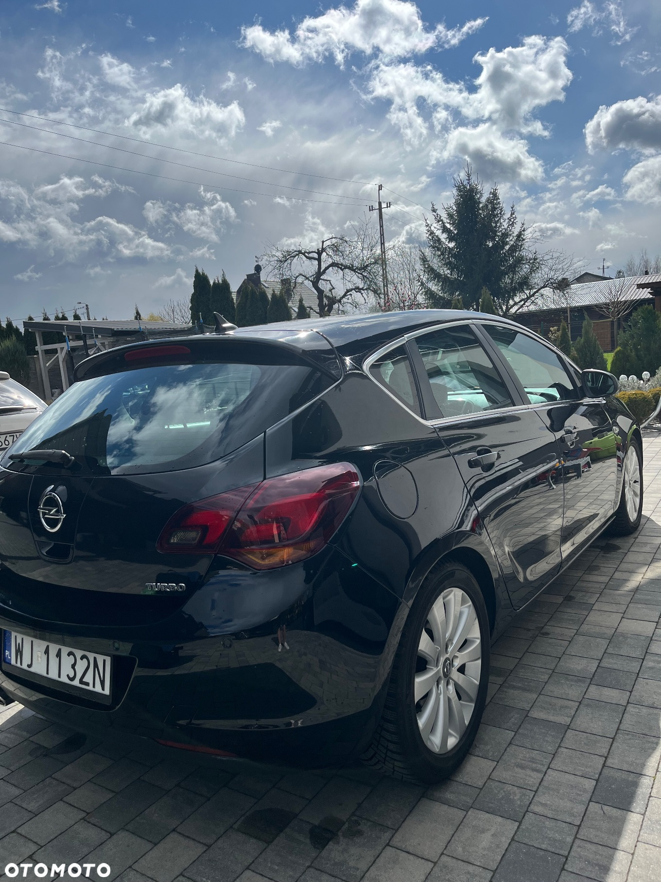 Opel Astra IV 1.6 T Cosmo - 4
