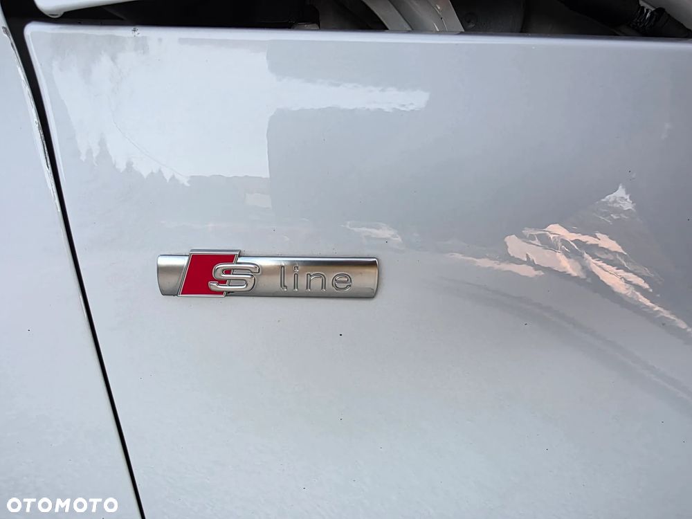 Audi A1 Sportback 1.6 TDI S tronic S line edition - 7
