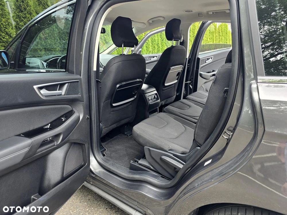 Ford S-Max 2.0 EcoBlue Titanium - 23