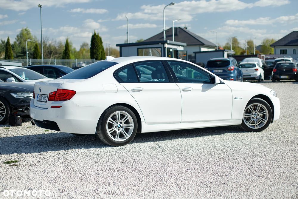 BMW Seria 5 520d Sport-Aut - 17