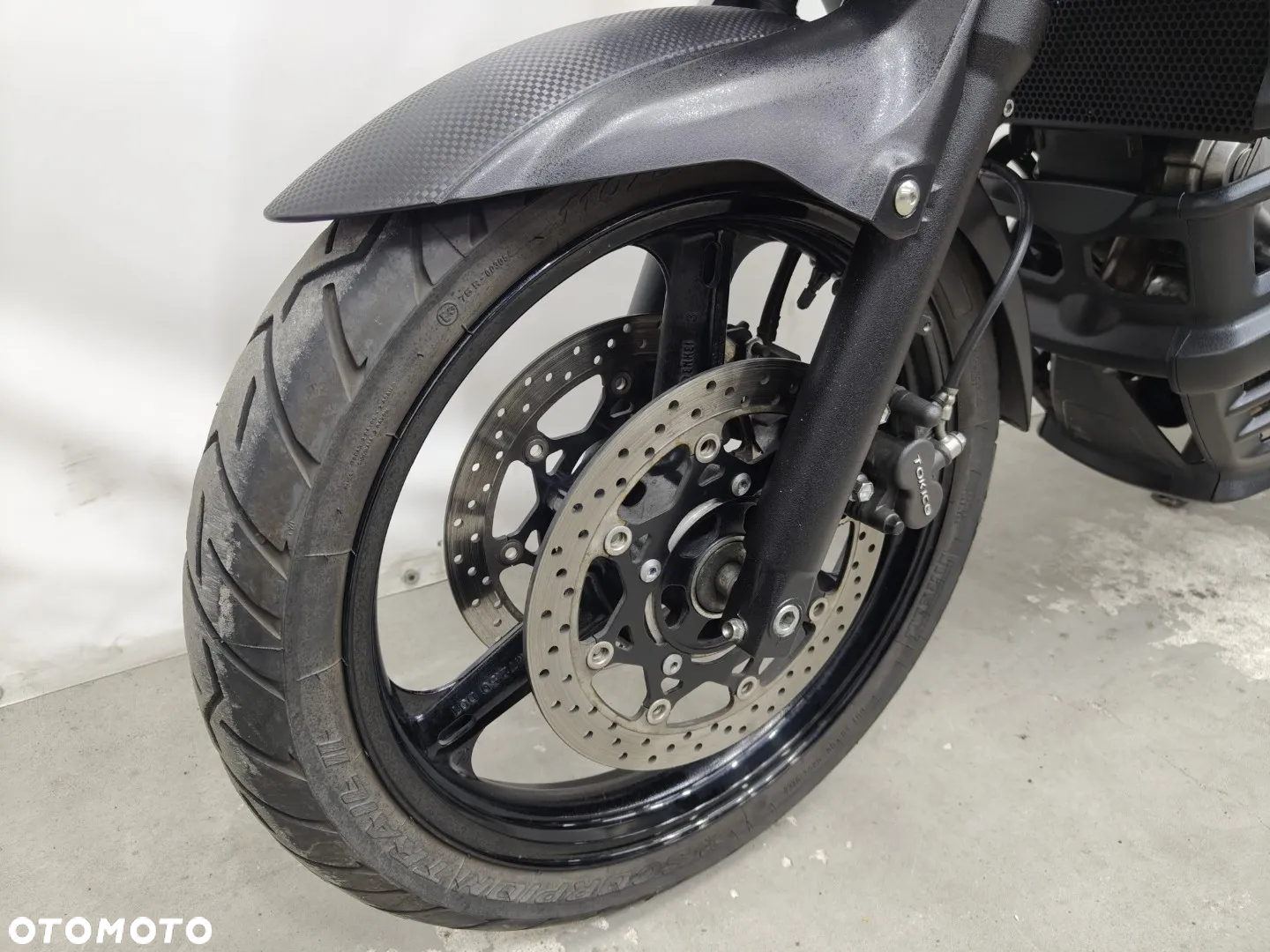 Suzuki V-STROM - 20