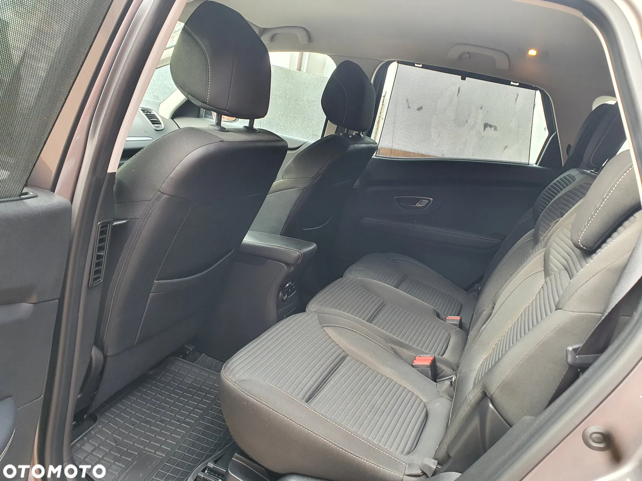 Renault Scenic ENERGY dCi 110 LIMITED - 14