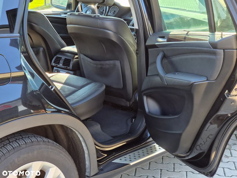 BMW X5 xDrive35i - 20
