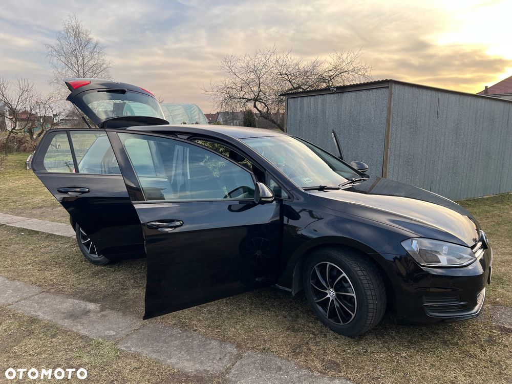Volkswagen Golf 1.2 TSI BlueMot Comfortline - 4