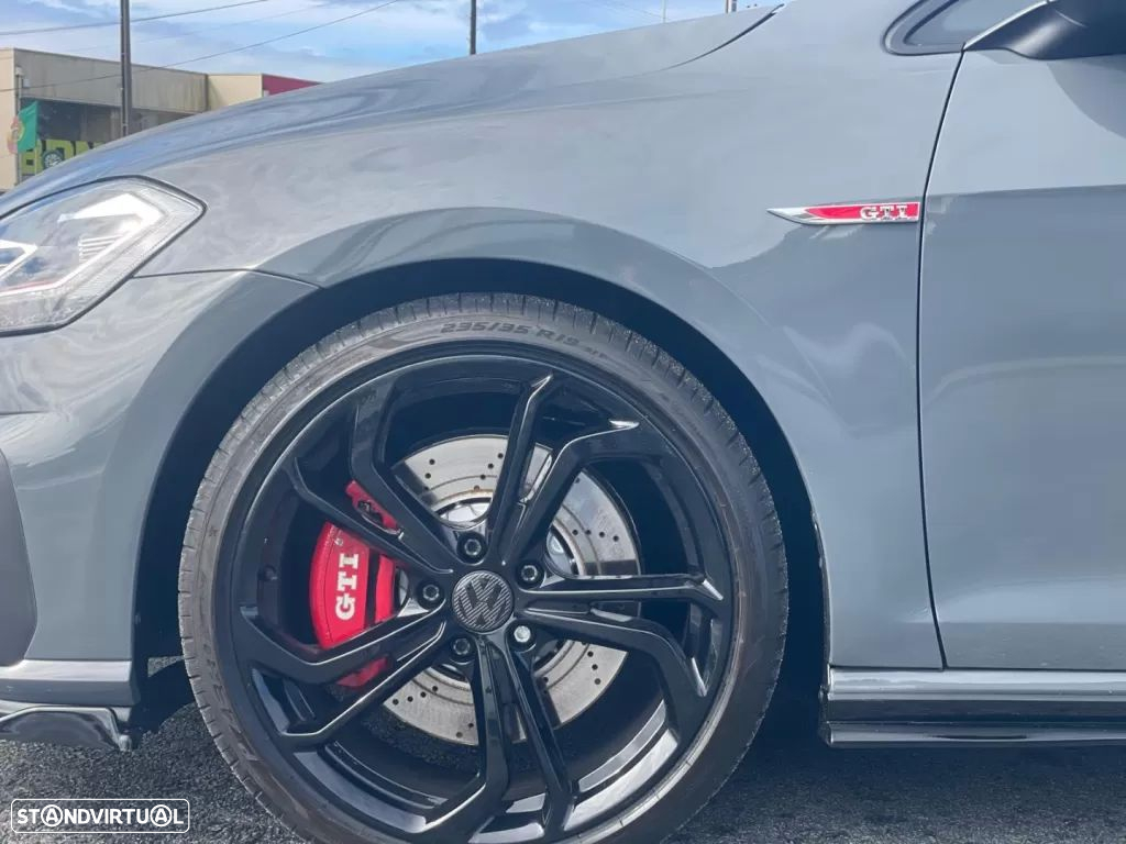 VW Golf 2.0 TSI GTi TCR DSG - 30