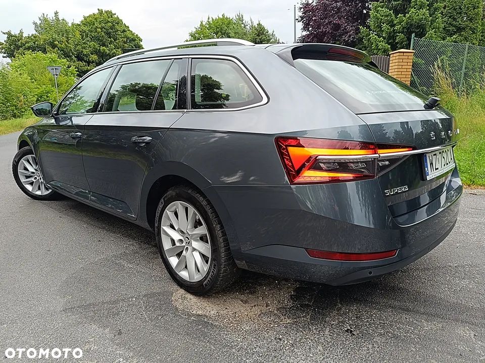 Skoda Superb 2.0 TDI Ambition DSG - 7