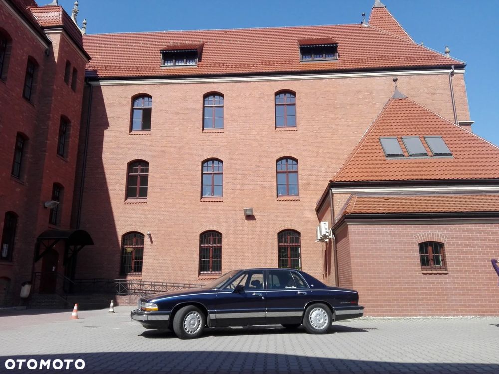 Buick Park Avenue - 16
