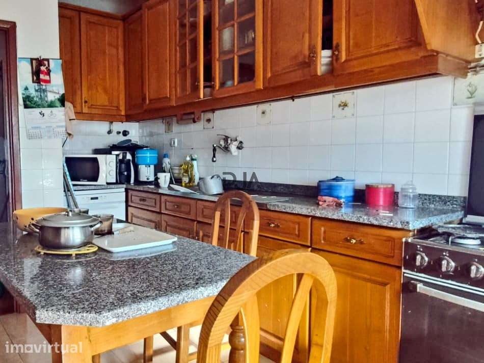 Apartamento T3 com garagem em Mangualde - Grande imagem: 4/6
